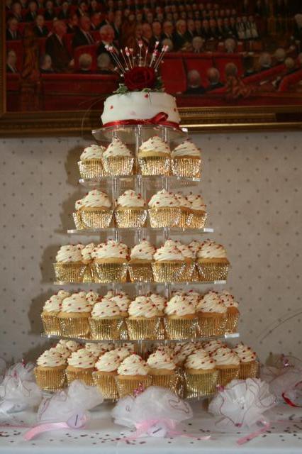 wedding_cake_stand.JPG